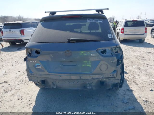 3VV0B7AX7JM104662 Volkswagen Tiguan 2.0t S