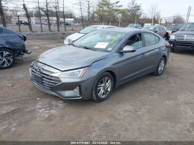 2019 HYUNDAI ELANTRA 5NPD84LF7KH417770 Photo 1