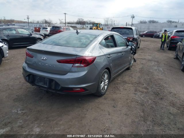 2019 HYUNDAI ELANTRA 5NPD84LF7KH417770 Photo 3