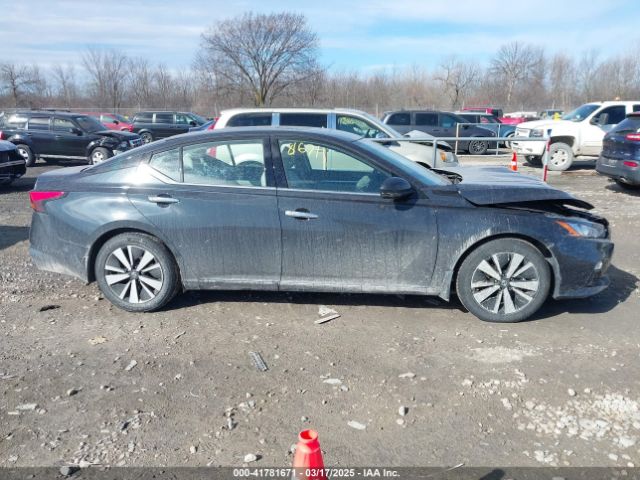 1N4BL4EV5MN417303 Nissan Altima Sl Fwd