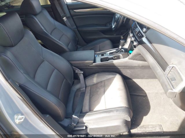 1HGCV1F35MA029257 Honda Accord Sport