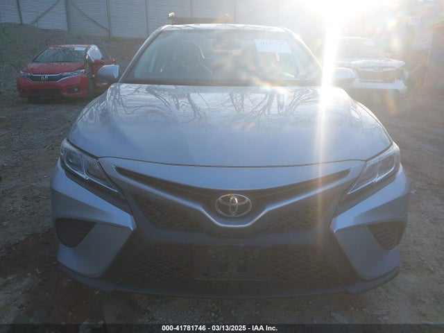 4T1B11HK8KU772965 Toyota CAMRY SE