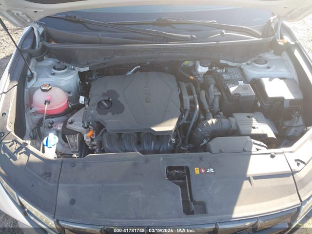 5NMJACAE6NH032746 Hyundai TUCSON SE