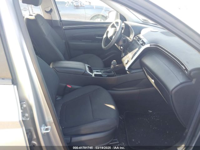 5NMJACAE6NH032746 Hyundai TUCSON SE