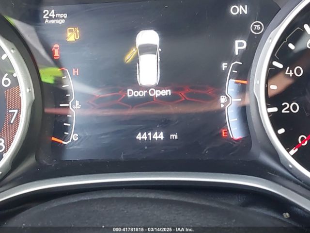 3C4NJDCB8LT101334 Jeep Compass Limited 4x4