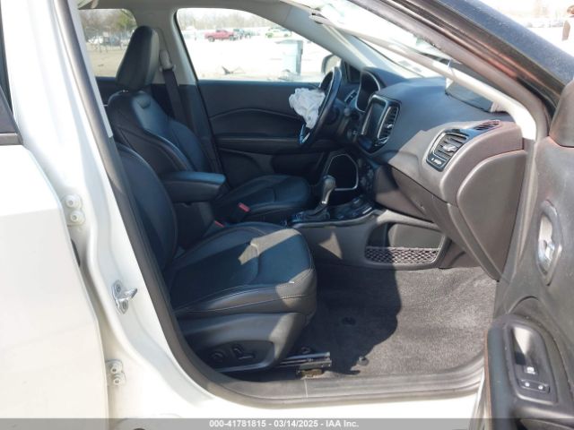3C4NJDCB8LT101334 Jeep Compass Limited 4x4