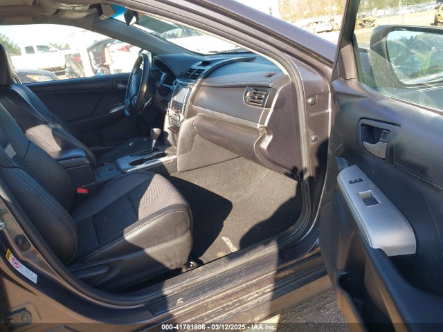 4T1BF1FK9EU311492 Toyota CAMRY SE