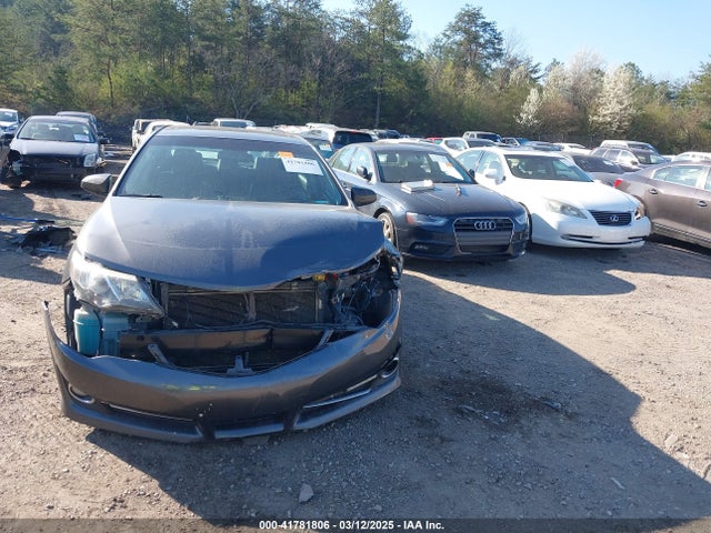 4T1BF1FK9EU311492 Toyota CAMRY SE