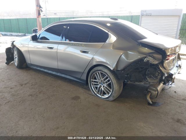 WBA53FJ09RCS08708 BMW 530 I Xdrive