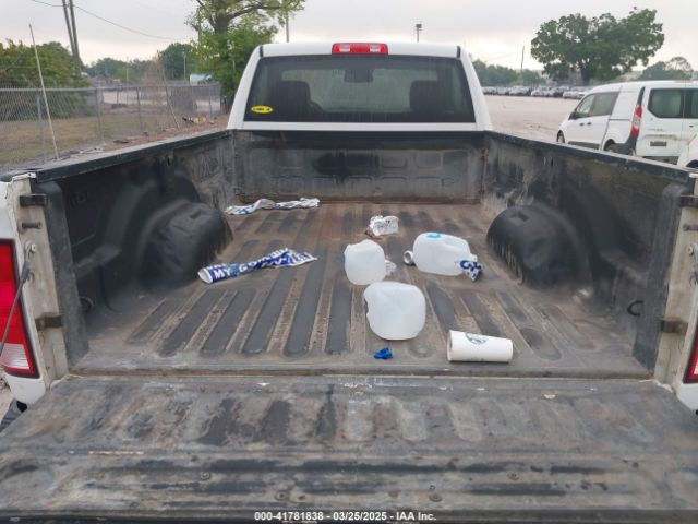 3C6MR5AJ8JG295963 RAM 2500 Tradesman  4x4 8' Box