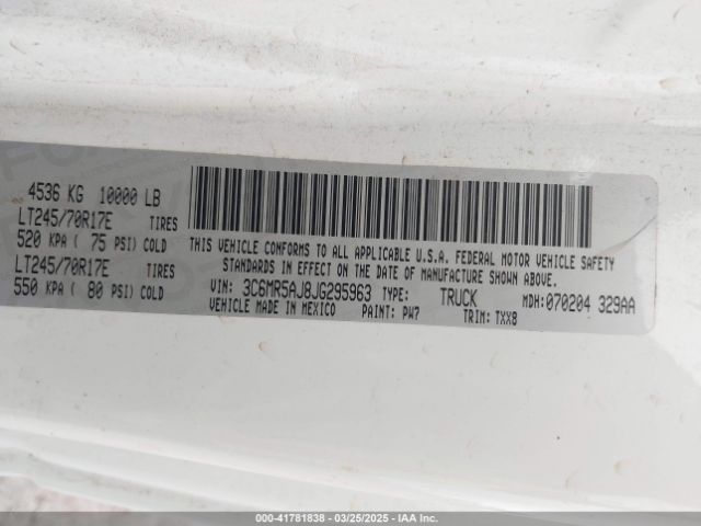 3C6MR5AJ8JG295963 RAM 2500 Tradesman  4x4 8' Box