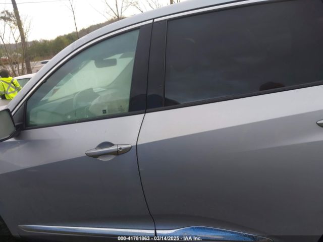 5J8TC2H72KL017726 Acura Rdx Advance Package