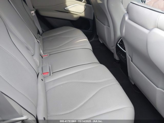 5J8TC2H72KL017726 Acura Rdx Advance Package