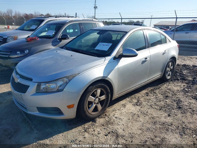Chevrolet Cruze 1lt Auto 2014 1G1PC5SB4E7188367 Image 2