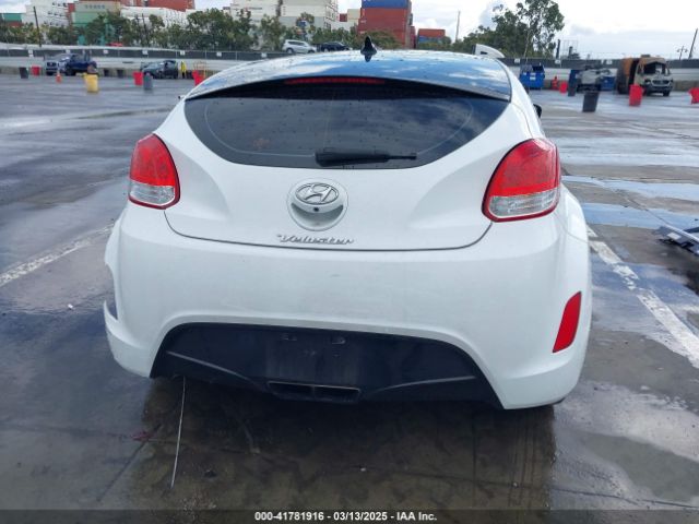 KMHTC6AD6HU315409 Hyundai Veloster Value Edition
