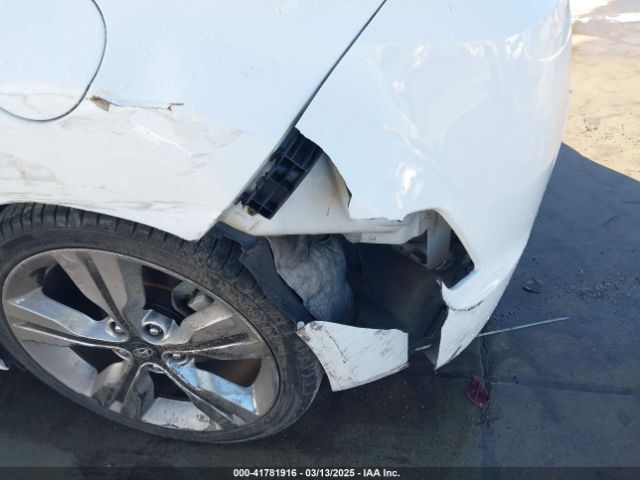 KMHTC6AD6HU315409 Hyundai Veloster Value Edition