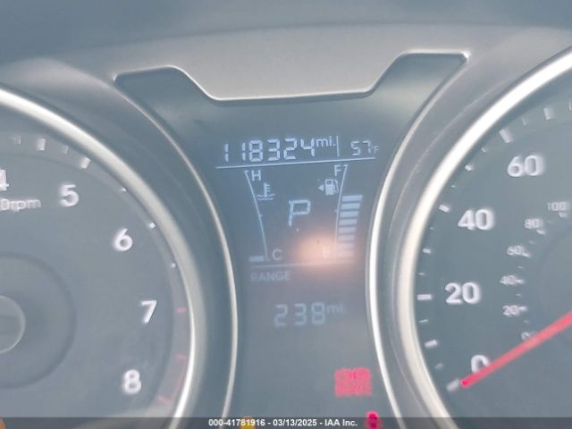 KMHTC6AD6HU315409 Hyundai Veloster Value Edition