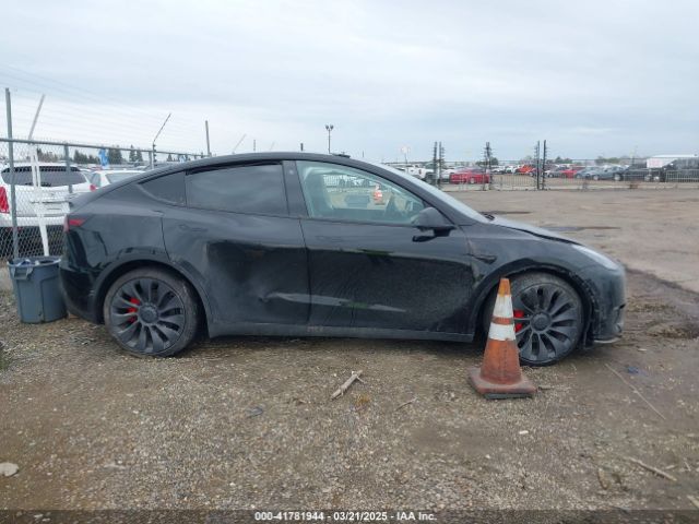 5YJYGDEF9MF273884 Tesla Model Y Performance Dual Motor All-wheel Drive
