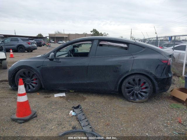 5YJYGDEF9MF273884 Tesla Model Y Performance Dual Motor All-wheel Drive