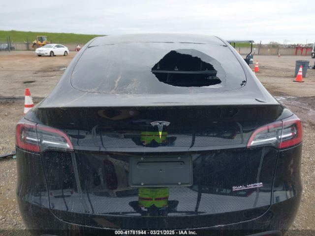 5YJYGDEF9MF273884 Tesla Model Y Performance Dual Motor All-wheel Drive