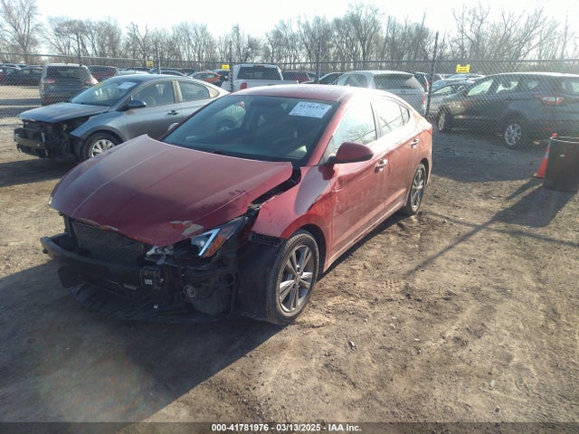 5NPD84LFXJH256846 Hyundai ELANTRA SEL