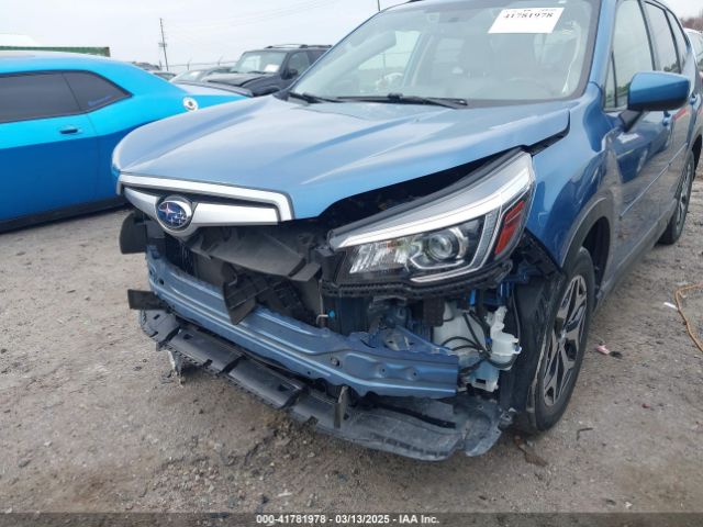 JF2SKAJC5LH586588 Subaru Forester Premium