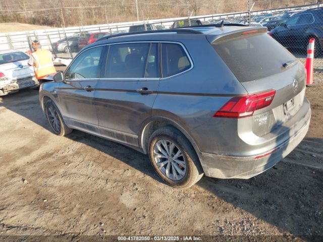 3VV2B7AX9JM019413 Volkswagen Tiguan 2.0t Se/2.0t Sel