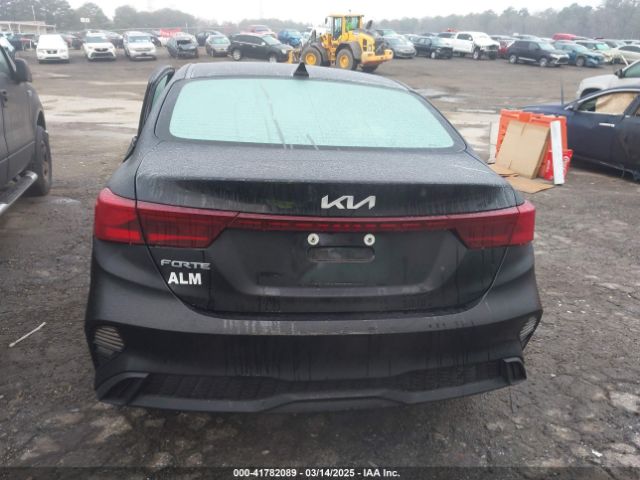 3KPF24AD1PE644587 KIA Forte Lxs