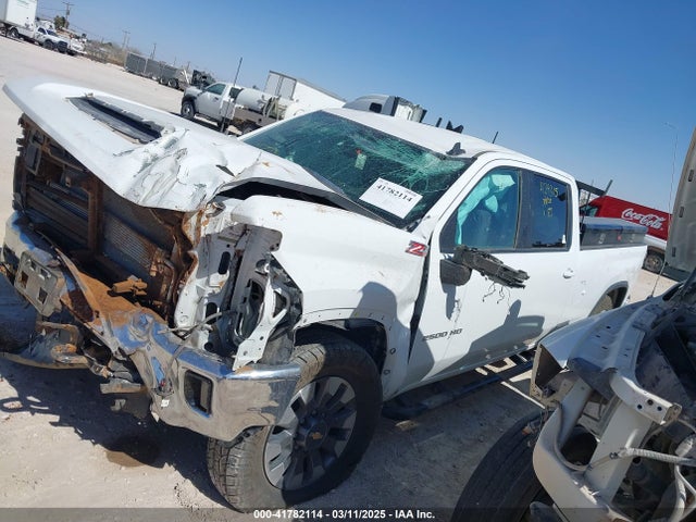 1GC1YNEY9RF350990 Chevrolet Silverado 2500hd 4wd  Long Bed Lt