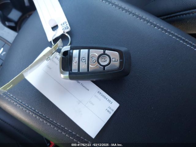 2FMPK3K97LBB01122 Ford Edge Titanium