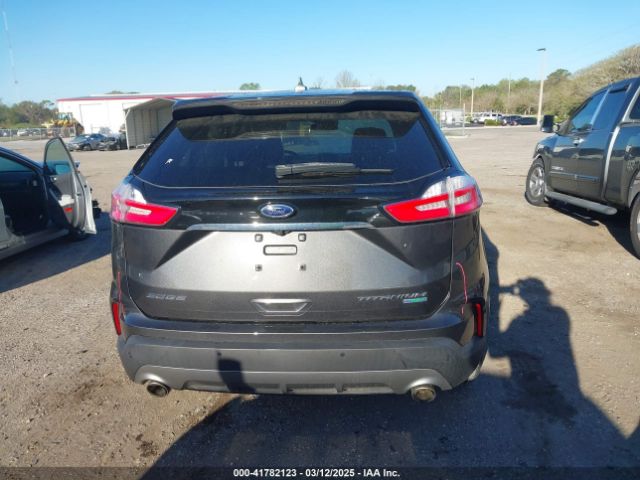 2FMPK3K97LBB01122 Ford Edge Titanium