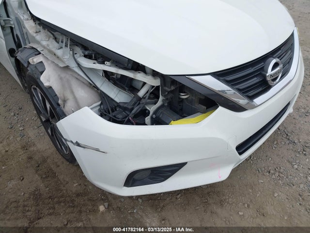 1N4AL3AP5JC266306 Nissan Altima 2.5 Sv