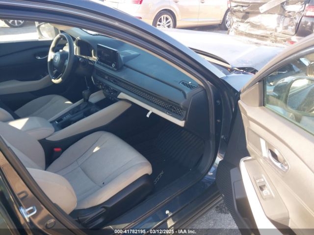 1HGCY1F2XRA064141 Honda ACCORD LX