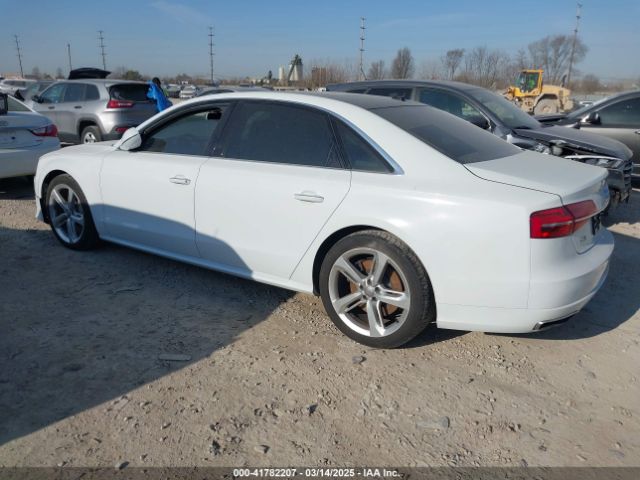 2018 AUDI A8 L WAU44AFD6JN000835 Photo 2