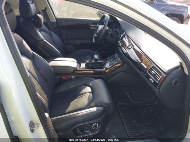 2018 AUDI A8 L WAU44AFD6JN000835 Photo 4