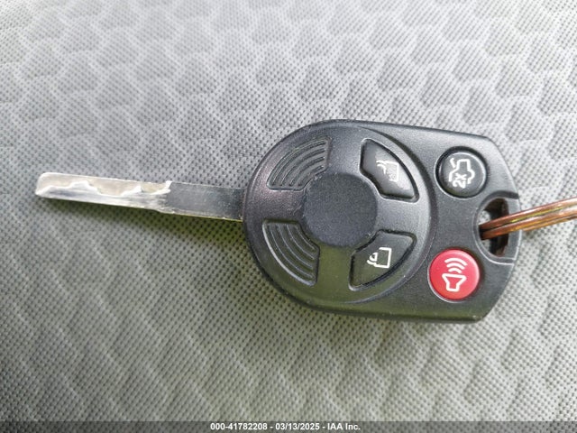 1FMCU0GD4HUB99578 Ford ESCAPE SE