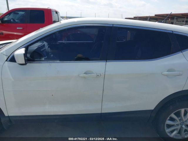 JN1BJ1CV3LW274025 Nissan Rogue Sport S Fwd Xtronic Cvt