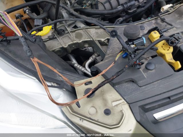1FMCU0GX6EUB06470 Ford ESCAPE SE