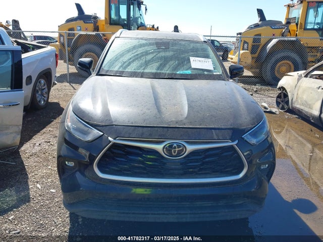 5TDGZRBH6MS071363 Toyota Highlander Xle
