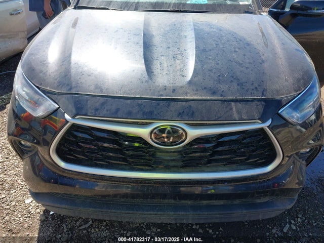 5TDGZRBH6MS071363 Toyota Highlander Xle