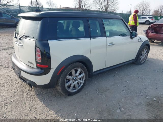 2011 MINI COOPER S CLUBMAN WMWZG3C55BTY35621 Photo 3