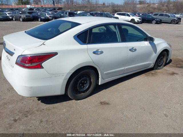 1N4AL3AP3EC184032 Nissan Altima 2.5 S
