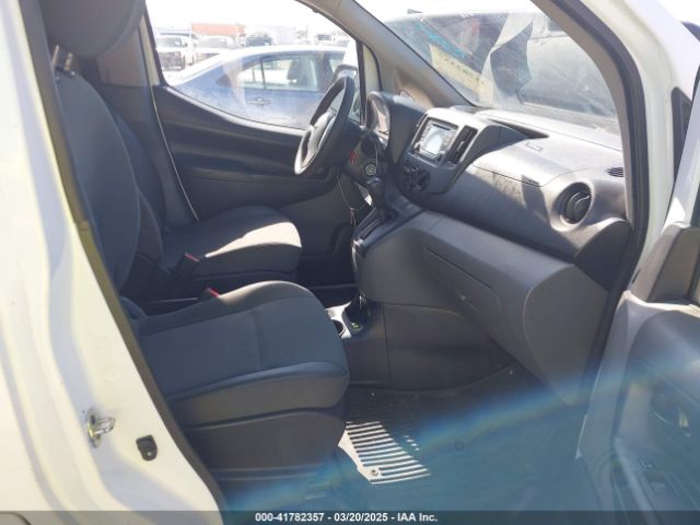 3N6CM0KN2JK695468 Nissan Nv200 S