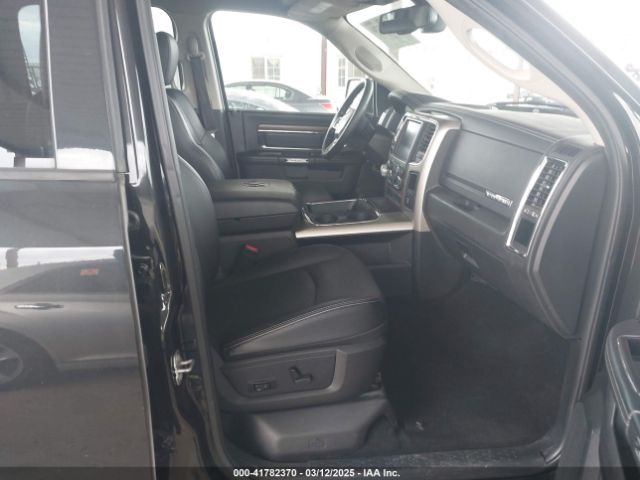 1C6RR7NT0HS661236 RAM 1500 Laramie  4x4 5'7 Box