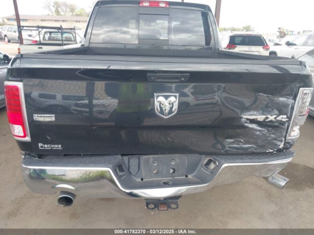 1C6RR7NT0HS661236 RAM 1500 Laramie  4x4 5'7 Box