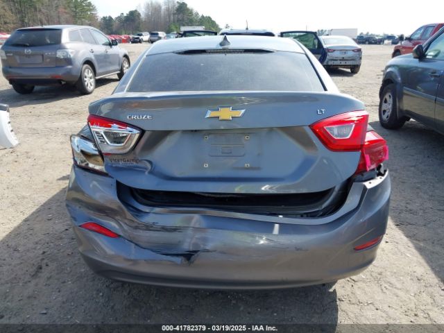 1G1BE5SMXJ7229696 Chevrolet Cruze Lt Auto