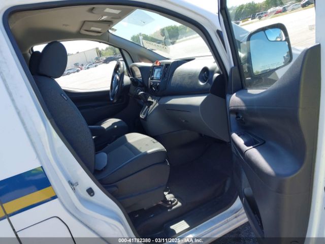 3N6CM0KN4JK695696 Nissan Nv200 S
