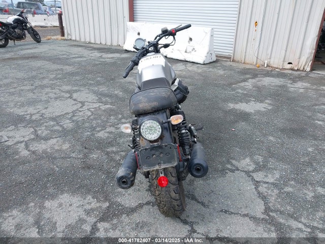 2022 MOTO GUZZI V7 ZGUKZUA02NM001118 Photo 5