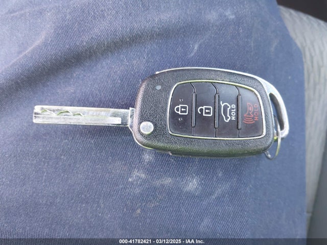 5XYZT3LB5JG541991 Hyundai Santa Fe Sport 2.4l