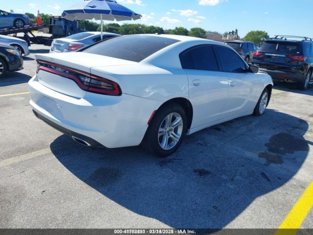 2C3CDXBG1LH144603 Dodge Charger Sxt Rwd